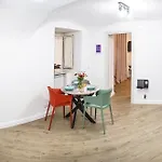 Dimora Cariati * Napels